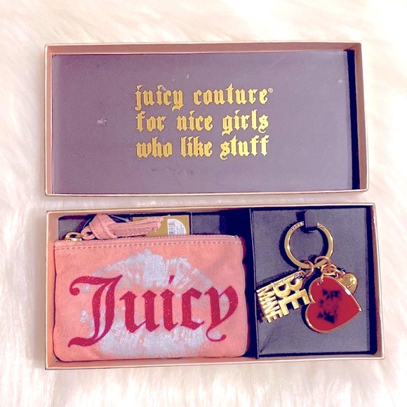 Juicy Couture Be Mine Canvas Wristlet with Key Chain NIB - Picture 1 of 12